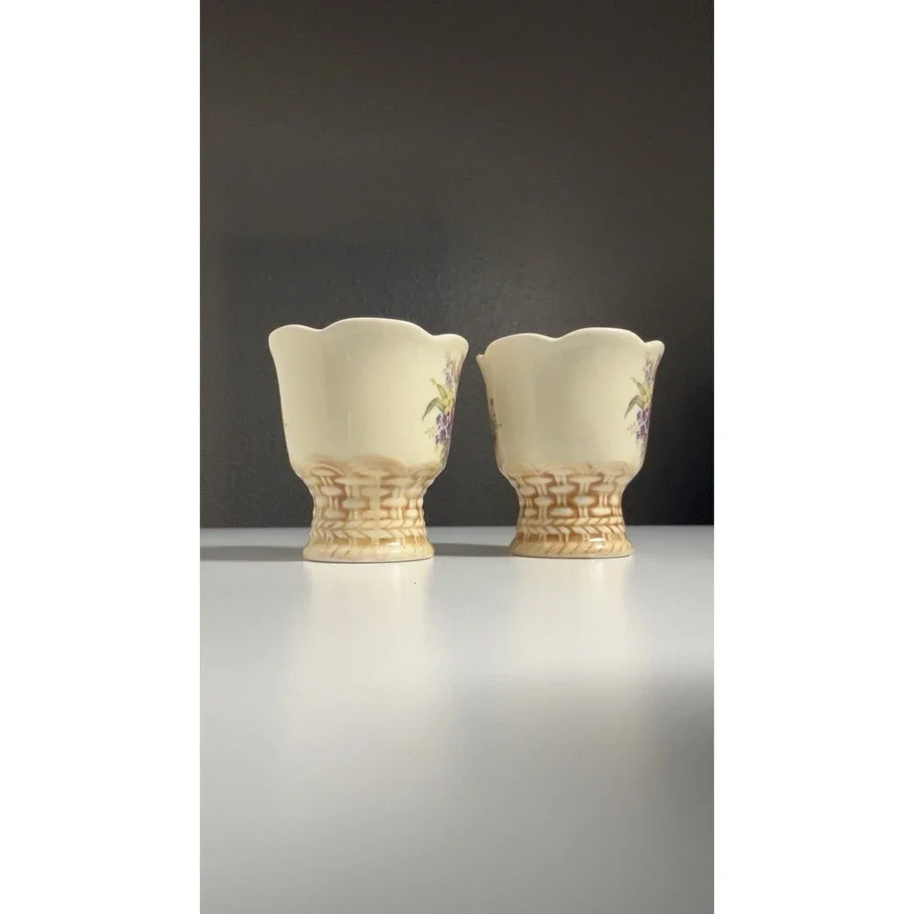 Easter Egg Cup Set Basket Weave Vintage Easter Bunny Scalloped Edge